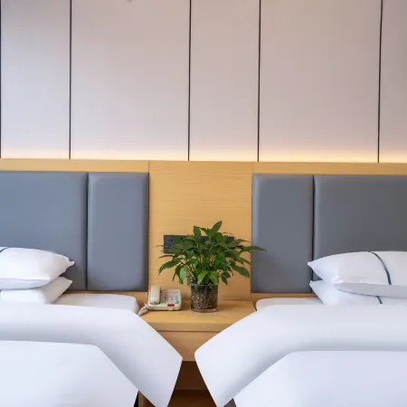 The Dream Hotel (Kunming Airport Center)