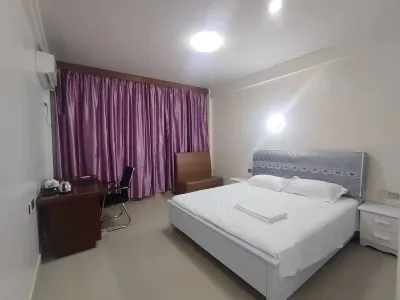 Dong Fang Da  Jiu  Dian Hotels near Lianhua Square