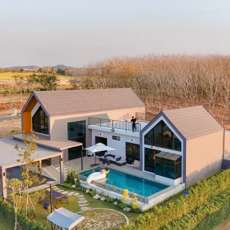 WildWildWest Pool Villa Khaoyai