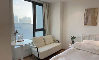 Tongtong Homestay (Nanjing Chengbei Vientiane City Wanshou Subway Station)