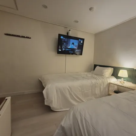 AnOn hostel Отели рядом с достопримечательностью «Парк Кубка Мира»