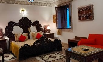Palais Laraichi Riad la Porte Bleue Suites
