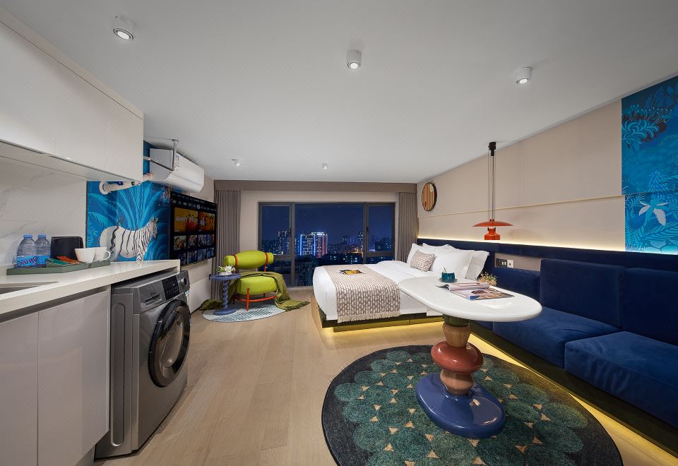 4. 파크 시자 부티..