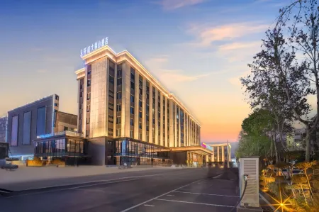 JIAOZUO XUANCHENG DABIESHAN HOTEL Отели рядом с достопримечательностью «Jiaozuo University»