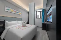 Yuanyang Nuoer Smart Hotel (Jinan Daming Lake Station North Square of Railway Station)