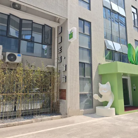 Winart Life Hotel