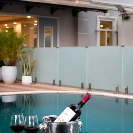 Urbanite Hotel