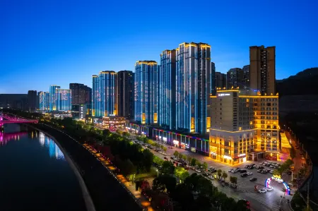 Mo Dian Hotel Отели рядом с достопримечательностью «Bazhong Gymnasium»