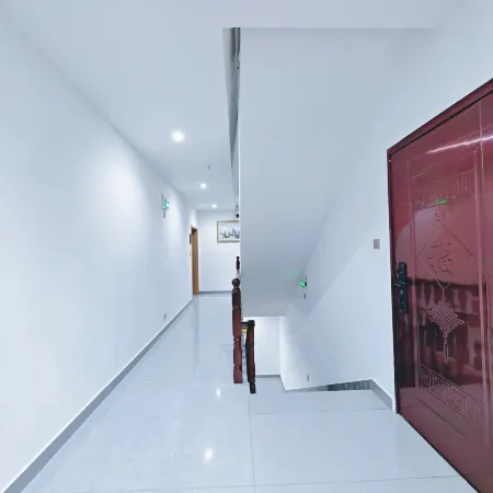 Linquan Mountain Retreat Boutique Homestay (Zhaoxing Tang'an Dong Village)