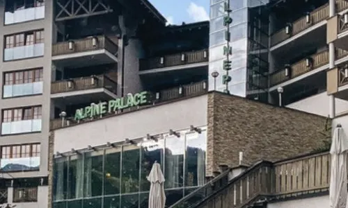 Hotel Alpine Palace