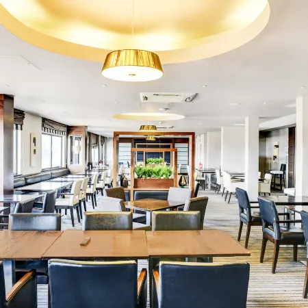 Belvilla Aberdeen Bridge of Don Sea VIew - Ex Holiday Inn Express Отели рядом с достопримечательностью «Старое здание ратуши»