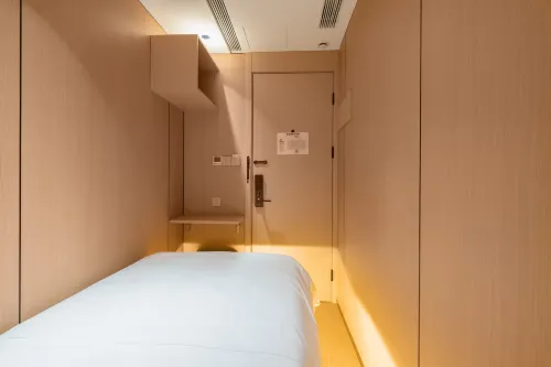 Magpie Youth Hotel (Beijing Zhongguancun Suzhou Street Subway Station Branch)