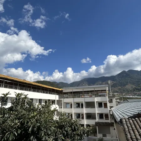YINSHAN ACADEMY