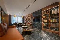 Luxury Hotel ( Linyi Olympic Sports Center )