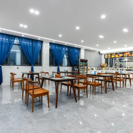 Bo'er Hotel