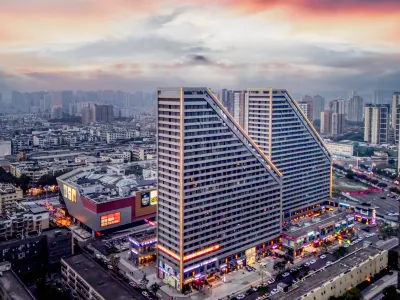 梓悠酒店（青白江萬達廣場店） 鄰近四川省住房和城鄉建設廳電大分校(大專)的酒店