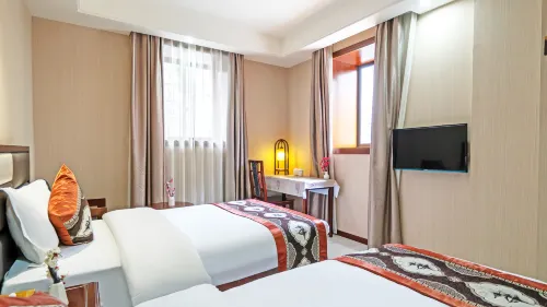 Daocheng Aden Nianxiang  Hotel