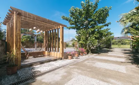 ESerenty Private Villa Pangasinan by RedDoorz Отели в г. Багаллон