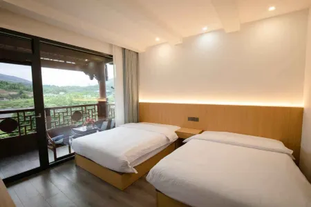 Yihe Yaju Homestay (Hongya Liujiang Ancient Town) Отели рядом с достопримечательностью «Gaomiao Ancient Town»