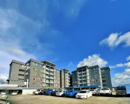 Emart Hotel (Riam) Hotels in Miri