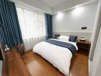 Yijia Hotel