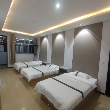 Qiyun Mountain Residence Homestay