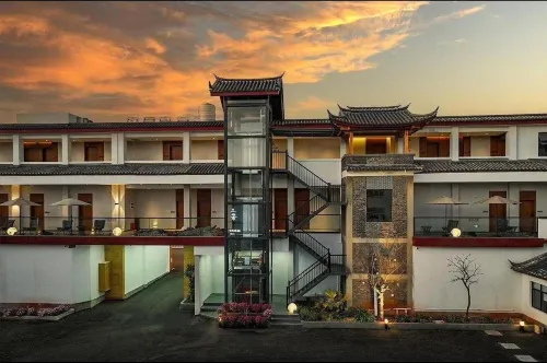 Sanduo Hotel (Old Town of Lijiang Branch) - servizio colazione
