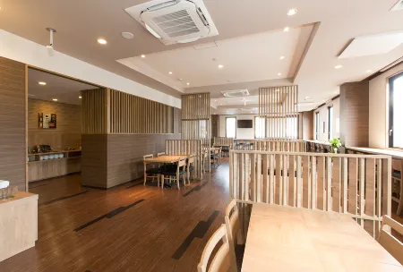 Hotel Route-Inn Higashiomi Yokaichi Ekimae Отели рядом с достопримечательностью «Gokashokondo Street»