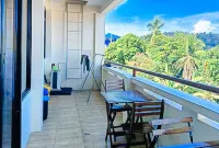 Jethro Hotel and Resto