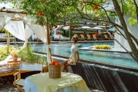 Mayaana Beach Resort Pattaya (Formerly known as Golden Tulip Pattaya Beachfront Resort) - en bord de mer