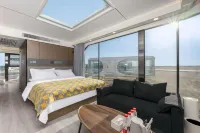 Xingjian Yadan Future City Luxury Camp Hotel - balcony