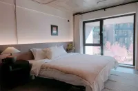 Fenxiang Homestay (Anaya Wulingshan) - พร้อมระเบียง