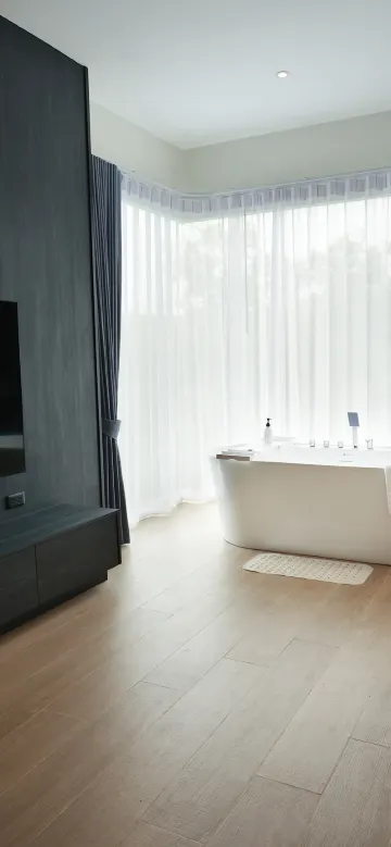 ห้องสวีทพร้อมอ่างจากุซซี่