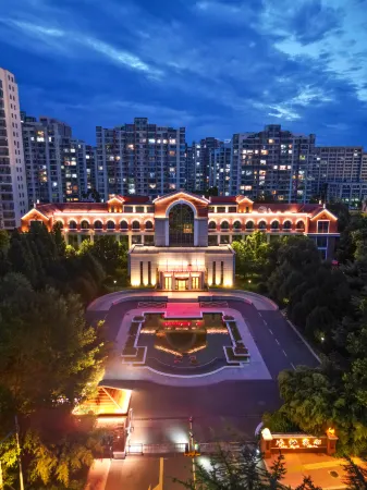 Jiaozhou Hotel Отели рядом с достопримечательностью «Qingdao Institute of Technology»
