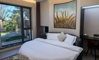 Yinchuan Xinglan Pavilion B&B