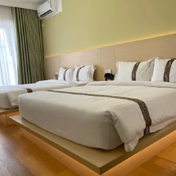 X One Hotel