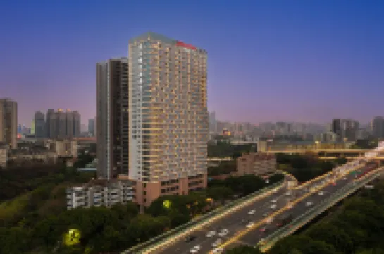 南寧青山路希爾頓歡朋飯店