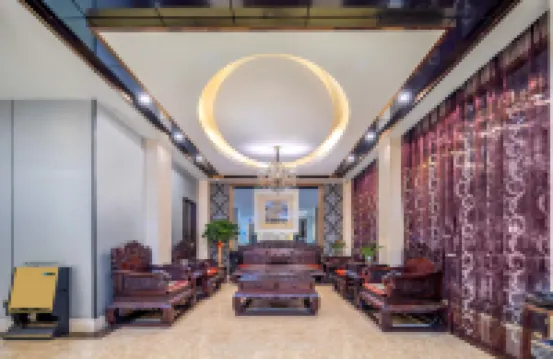Guilin Panlong Boutique Hotel (Guilin Jinshan Square) Hotel berhampiran Lingui Gymnasium