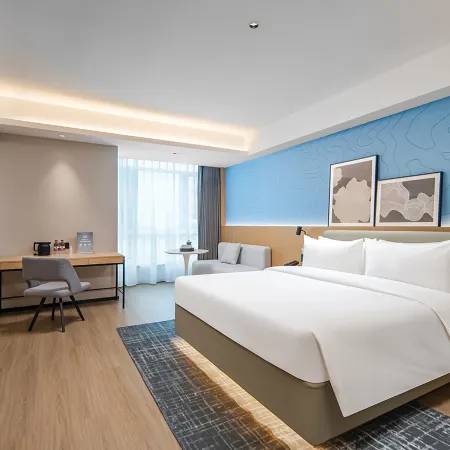 Liyi Hotel (Minhe County Government Center Branch)