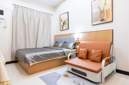 Home me Suites at Aurora Escalades Cubao