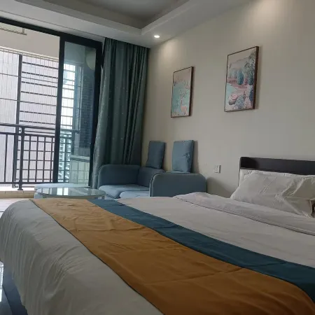 Snail Selected Apartment (Kaiping Donghuicheng)