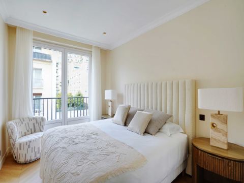 Luxurious apartment - 2BR- 6P Eiffel Tower view