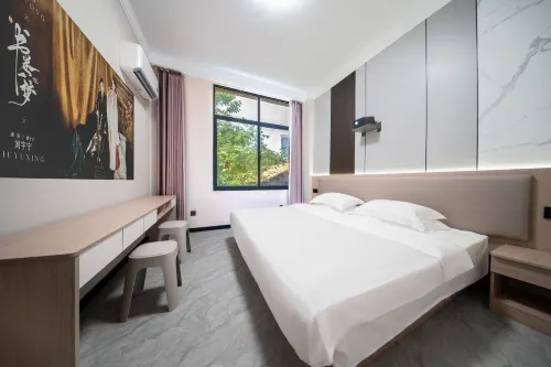 Feike Apartment (Nanjing Andemen Metro Station) - Condos
