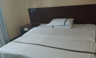 Mile Hongpeng Hotel (Qinglai Park Branch)