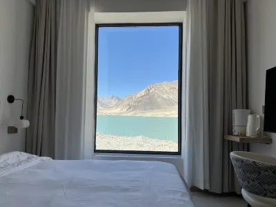 Wuyu Gallery Homestay (Baisha Lake) Hotels near Congling Shenghu