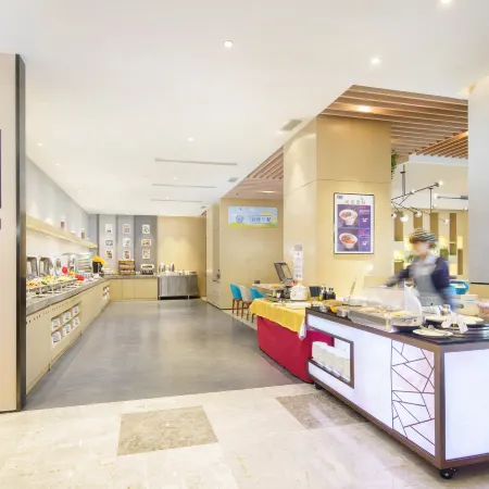 Holiday Inn Express SHENYANG TAWAN by IHG Отели рядом с достопримечательностью «Теси»