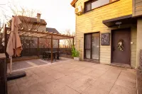 Xunjian・Xueshijian | The Beauty of The East Villa (Songhua Lake Ski Resort Branch) Hotel a 