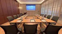 UrCove by Hyatt Xuchang Angel City - Business
