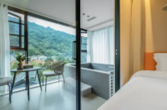 Chengdu Huashuiwan Xiyunqi Hot Spring Homestay