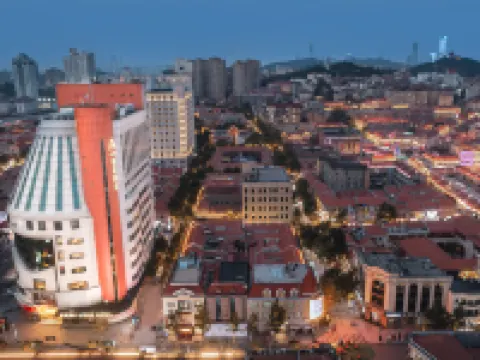 青島棧橋中山路亞朵酒店 鄰近棧橋的酒店